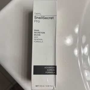 AFF SnailSecret Pro Skincare Serum - White